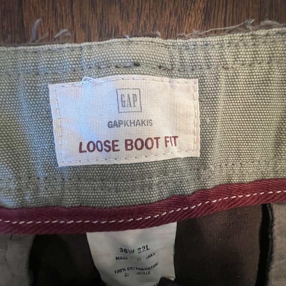 Gap Khakis Distressed Chocolate Brown Loose Boot Fit, Cotton, Size 36x32 - Picture 11 of 15